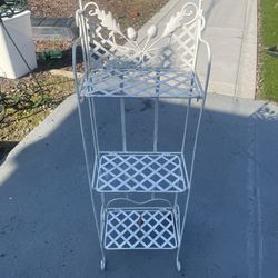 Foldable Plant Holder