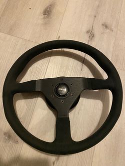 Momo steering wheel