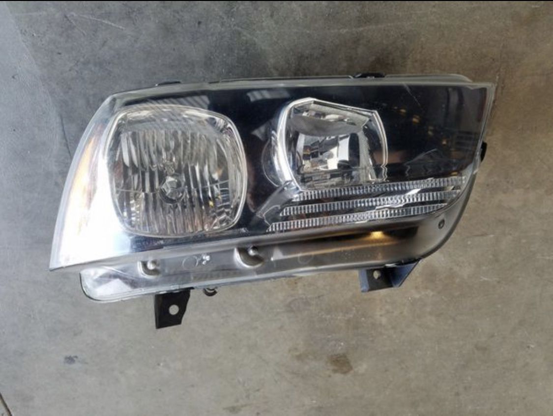 2011-2014 Dodge Charger Headlight