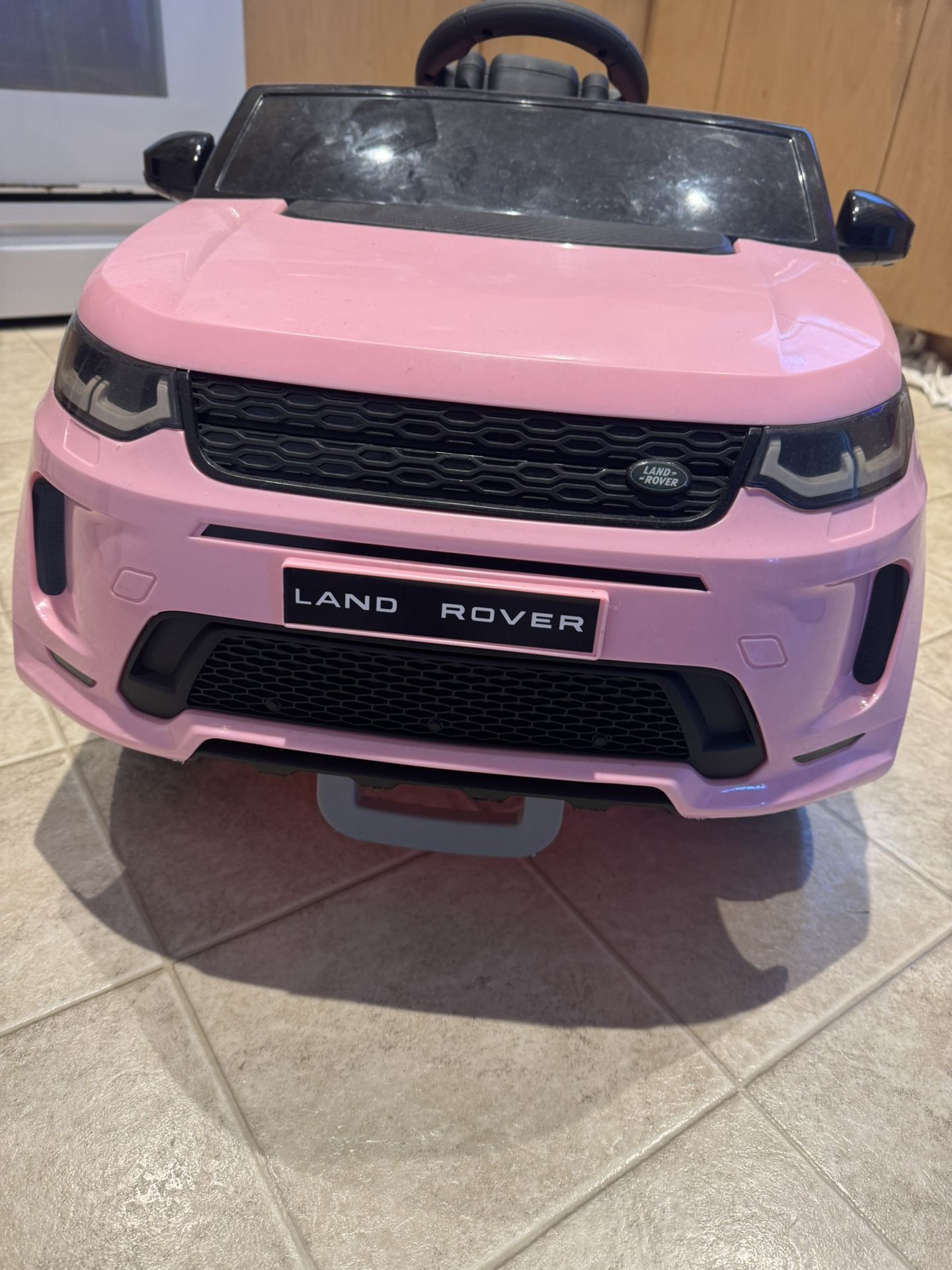 Toddler’ Sit In  And Drive Land Rover Discovery 