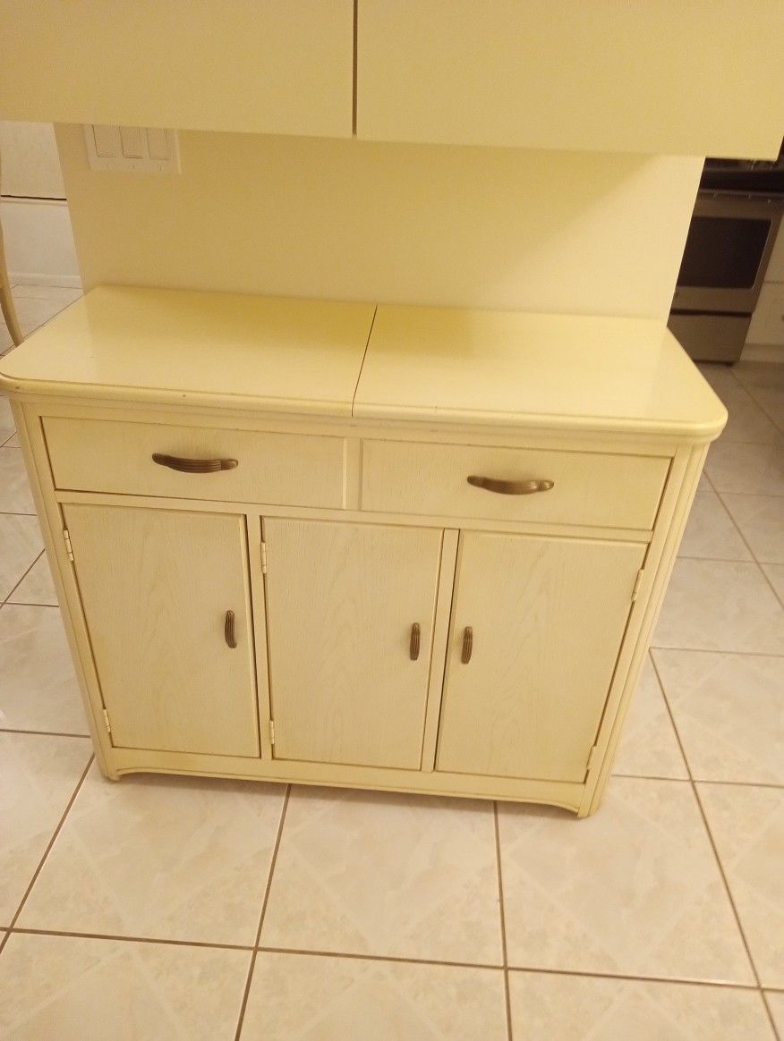 Buffet Table