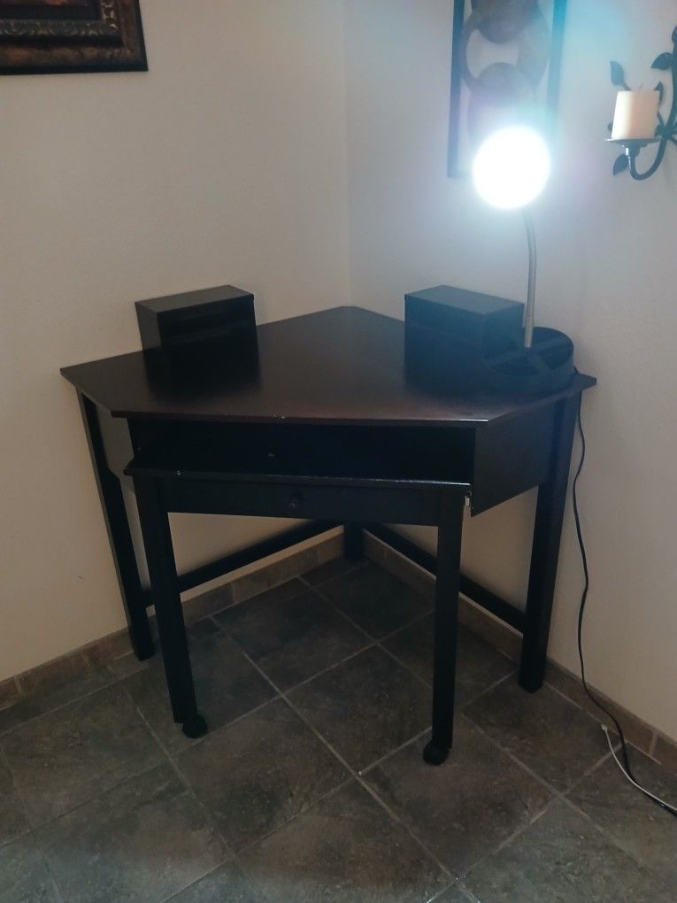 Brown Desk With Chair