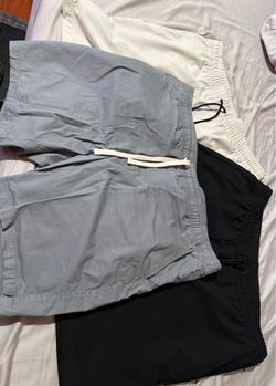 Shorts size large men $10 each !