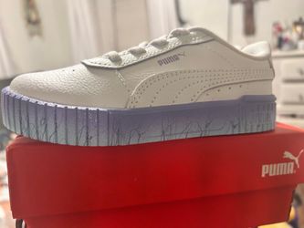 Puma 💜🤍 kids tennis shoes 💜🤍