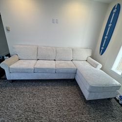 Norwalk Copley Square Sectional Couch