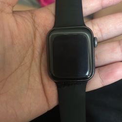 Apple Watch SE 40mm 