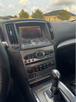 2012 Infiniti G37