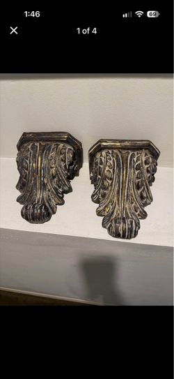 Pair of Decorative Wall Bracket Corbels