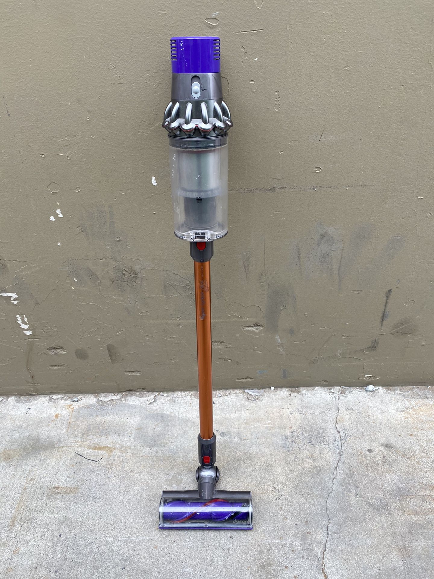 Dyson Cyclone V10 Animal Pro Cordless Stick Vacuum No Accessories Or Charger Tested Working Excellent Condition