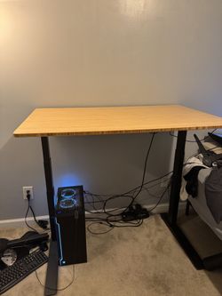 Jarvis Adjustable Standing Desk