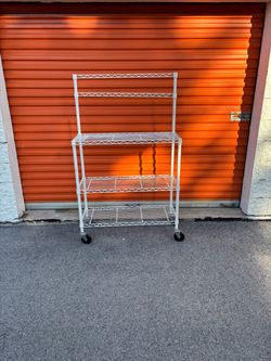 Valued $150 Kitchen cart with added heavy duty locking wheels