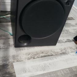 Subwoofer 