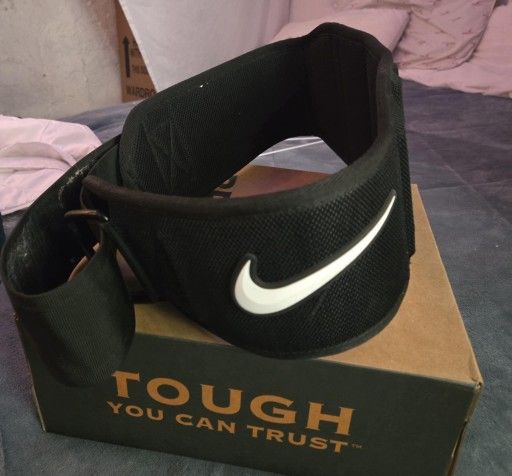 Nike Weight Lifting Belt (L)