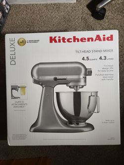 KitchenAid Deluxe 4.5 Qt Tilt-Head Stand Mixer