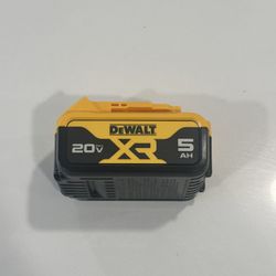 🔋 FOR SALE: DEWALT 20V MAX XR 5.0Ah Battery (DCB205) – NEW (Open Box)