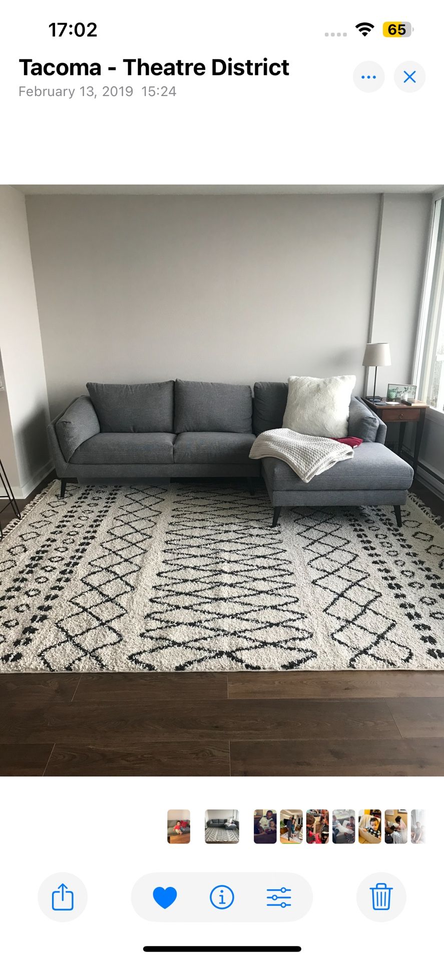Mid Century Modern Couch With Chaise