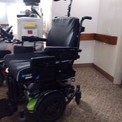 Electric Bariatric Wheelchair