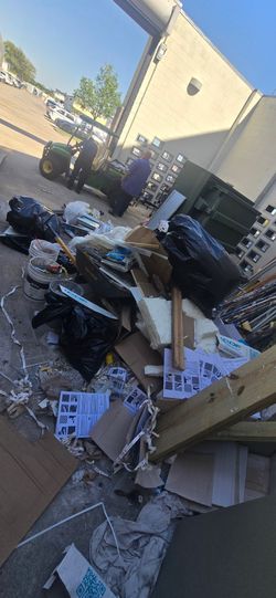 Trash/ Basura 