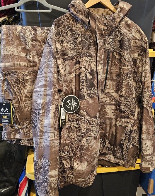 Realtree Men's Scent Factor Hunting Jacket & Pants, Realtree Max1 XT, Both Size XL