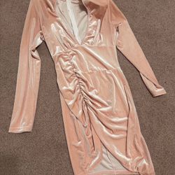 New Medium Rose Velvet Stretchy Ruched Short Dress