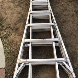 Warner Ladder 300 LB Load Capacity