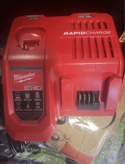 Milwaukee rapid charger