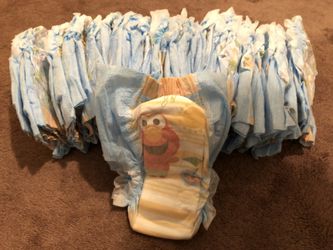 33 size 6 pampers splashers, 37+lbs