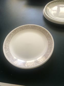 Corningware Dinner Plates