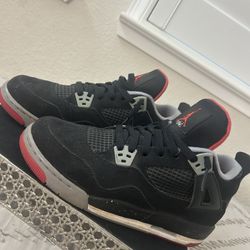 Nike Air Jordan 4 Retro Black Red Sneakers