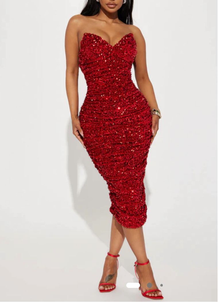 BRAND NEW - MEDIUM - FASHIONOVA Sequence Red Dress