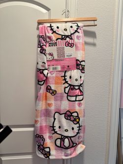 Hello Kitty Blanket