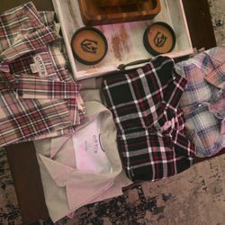 8 Men's XL Long Sleeve Shirts. 