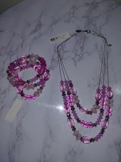 Pink, beaded, 3 layer necklace and bracelet set
