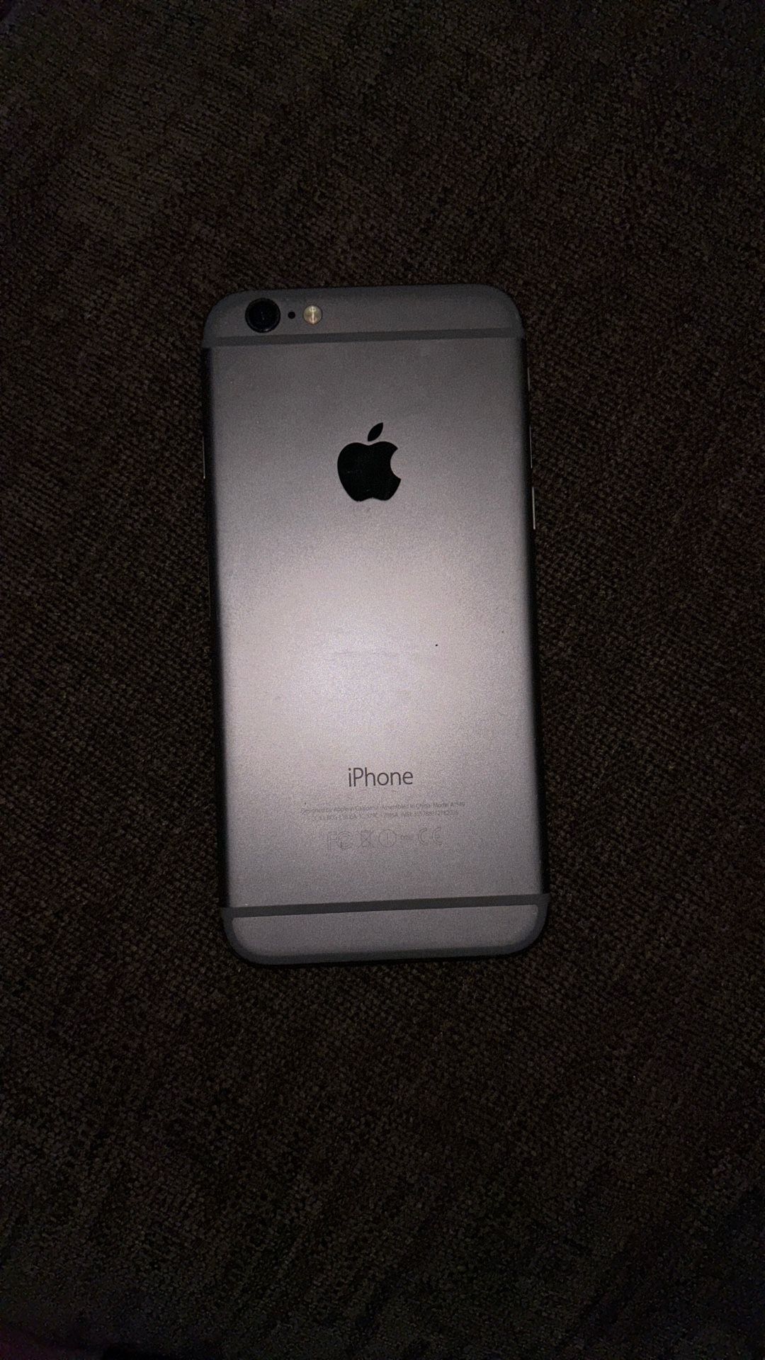 Iphone 6 32 GB ** FOR PARTS ONLY **