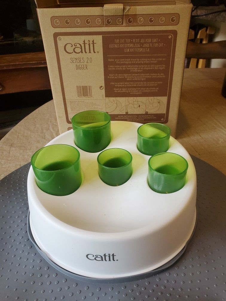 Cat Food Activity Bowl