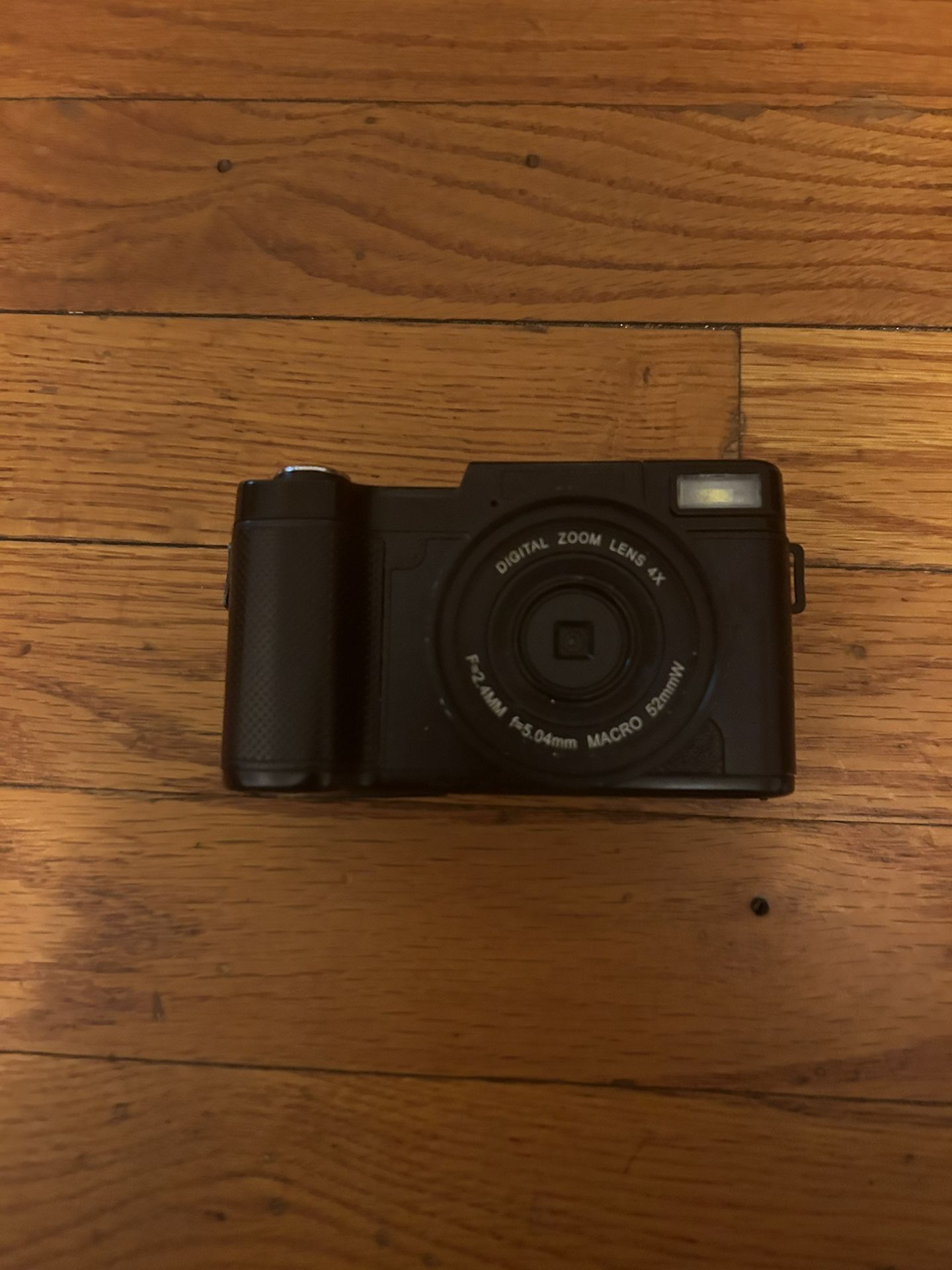 Sanply Digital Camera, 3in LCD 180 Degree Flip Screen Digital Camera,30MP 2.7K HD Video