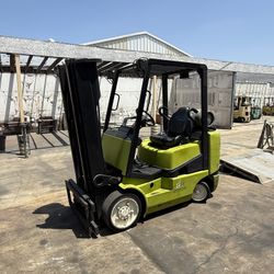 Forklift 5,000lb 