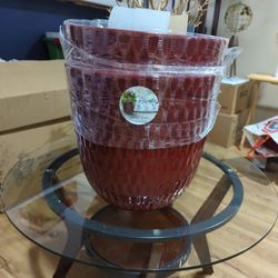 Outdoor Red Allen + Roth Planters