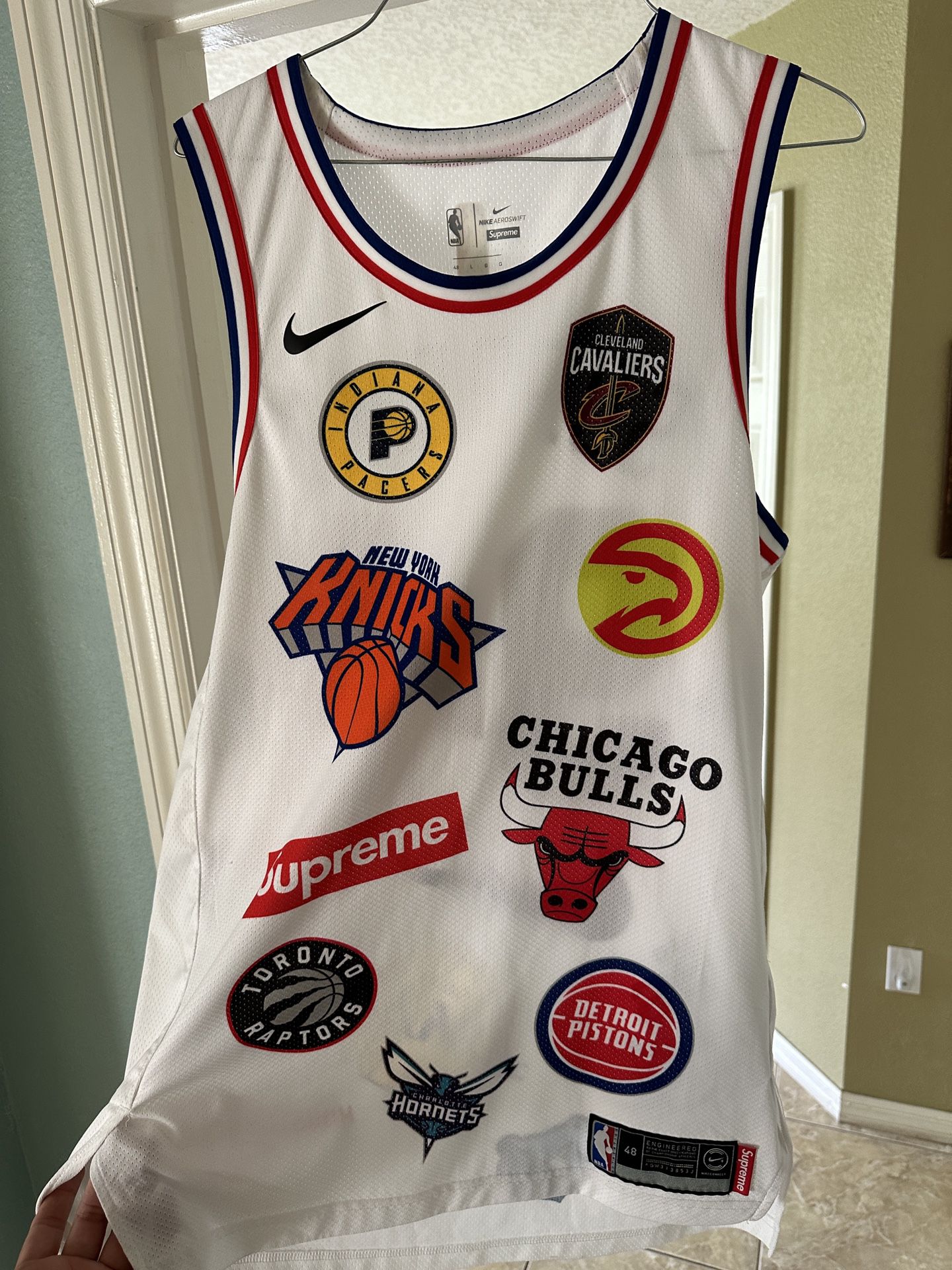 Supreme/Nike/NBA Teams Authentic Jersey Size L!