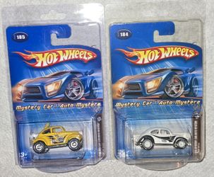 PAIR Hot Wheels 2005 Mystery Cars VW Beetle Pair (#184 & #185) w/ Vouchers