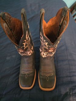 Western woman's boots
