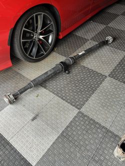 SRT Charger Driveshaft,