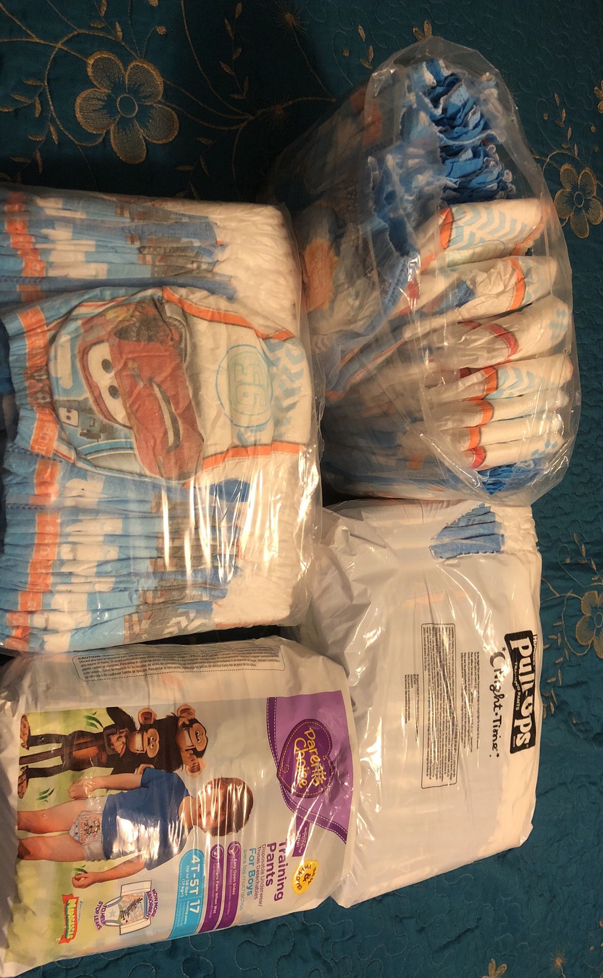 Parents choice girl training pants 3t/4t 21 count for Sale in Modesto, CA -  OfferUp