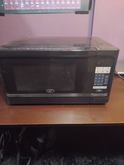 Oster microwave used