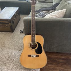Acoustic Guitar 