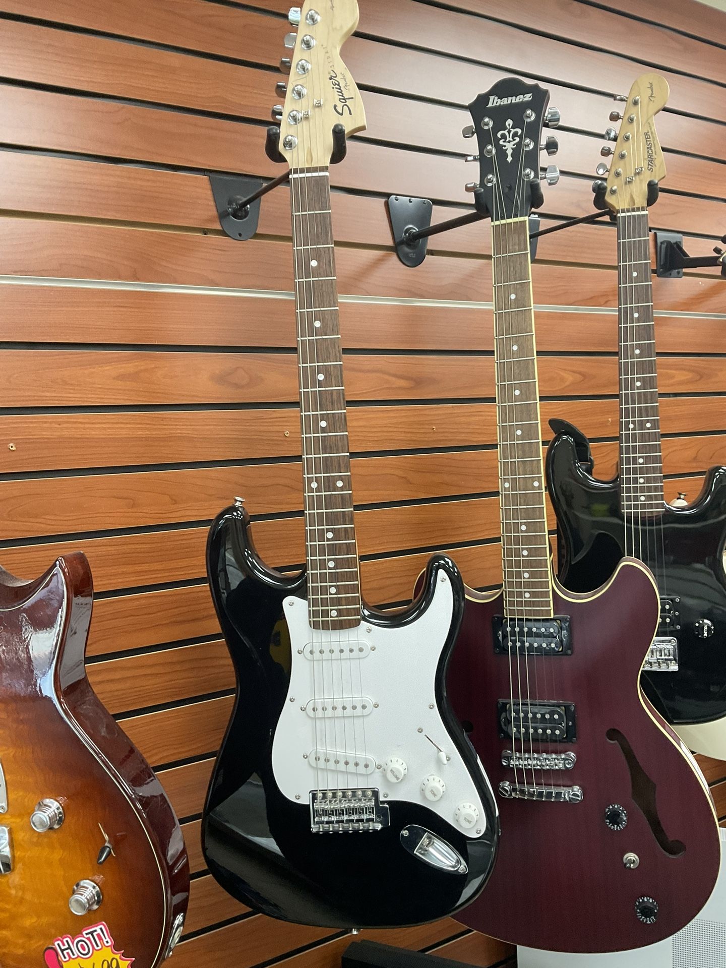 Squier Affinity Stratocaster