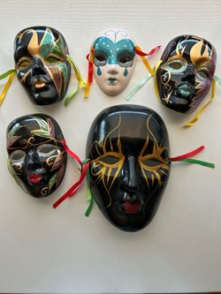Set of 5 Decorative Masquerade Wall Masks