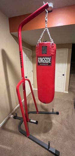 Ringside Heavy Bag with Stand/Gloves - 70 lbs