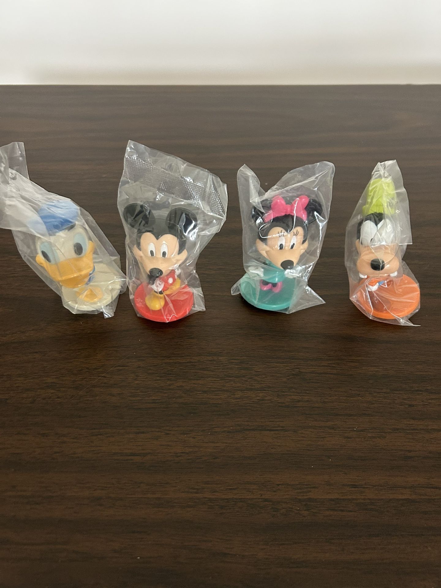 4 Vtg Kellogg, Disney, Mickey Minnie, Donald Duck, Goofy Bobble Head Toy Cereal