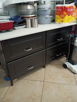 Dresser drawer